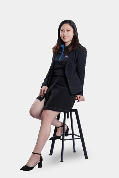 Penny Lee