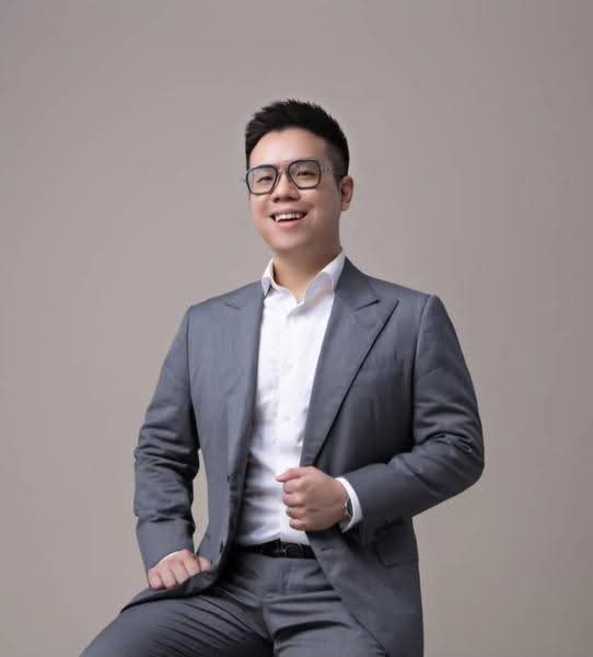 Justin Loh