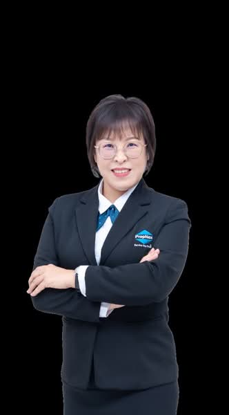 Celeste Lee