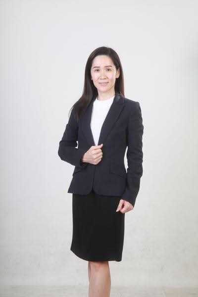Yvonne Wong