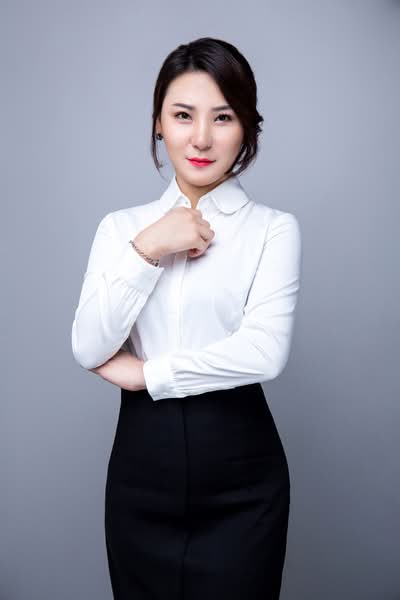 Apple Wong