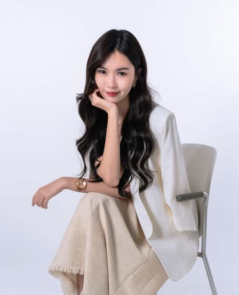 Stella Lim