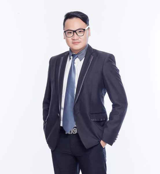 Oscar Tang
