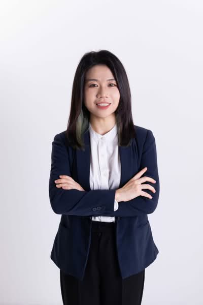 Cathy Tan
