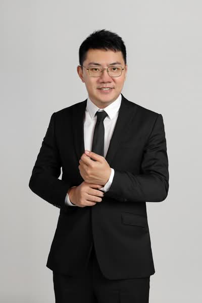 Jerry Tan