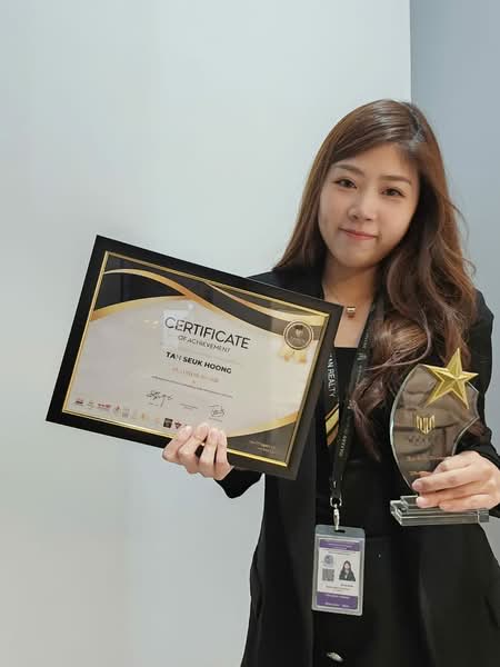 Christine Tan