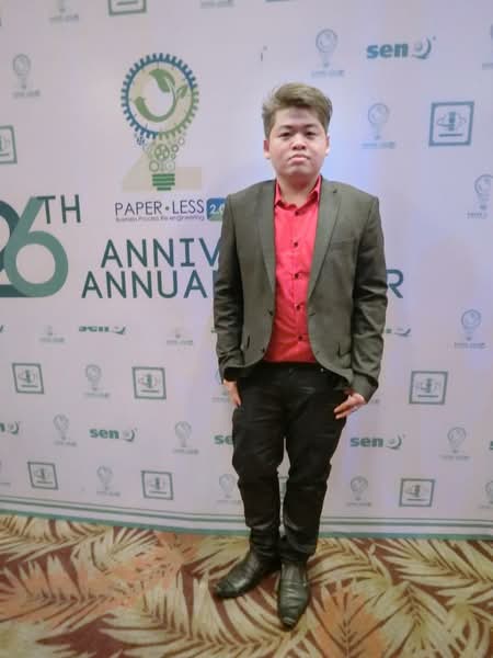 Desmond Leong