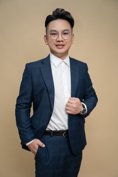 Desmond Lew