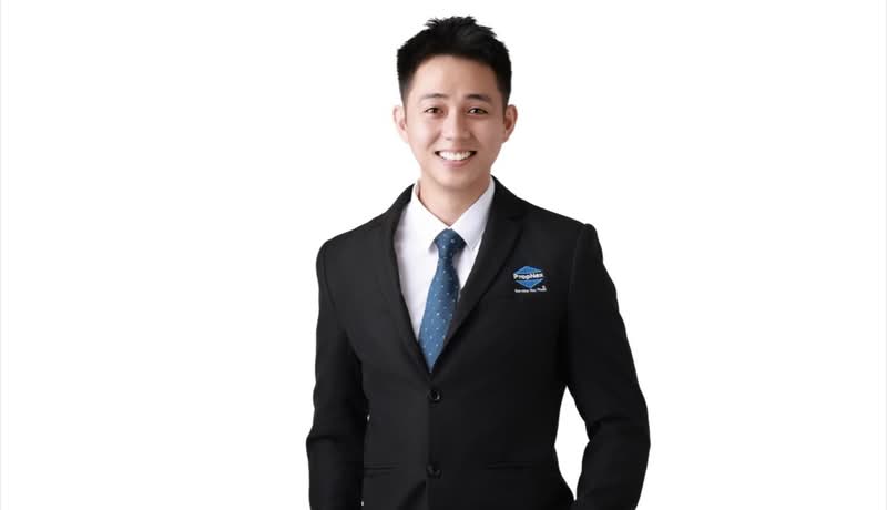 Lewis Tam