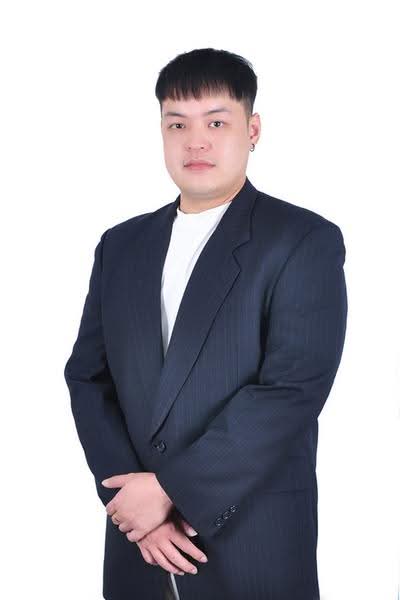 Jun Weng Tan