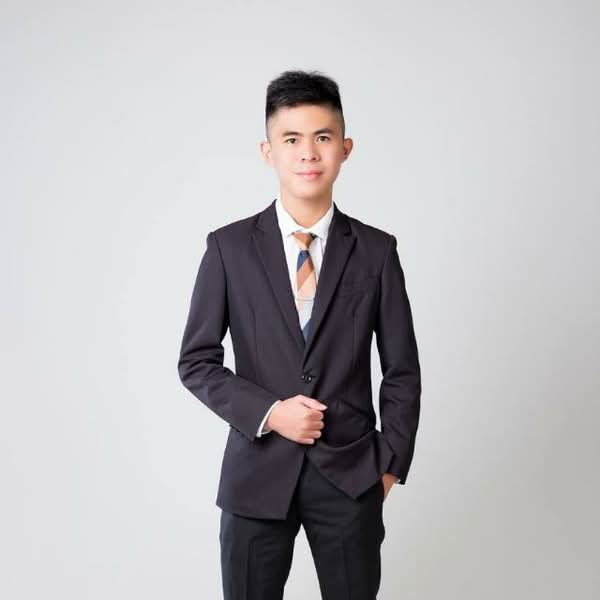 Darren Ho