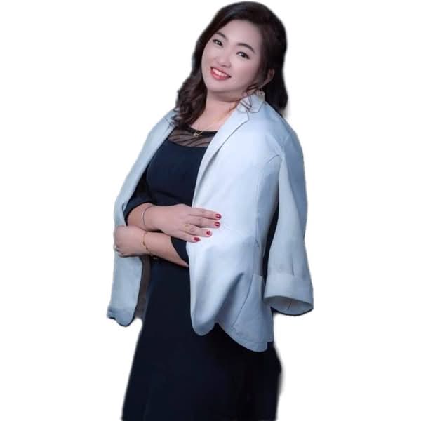 Esther Ooi