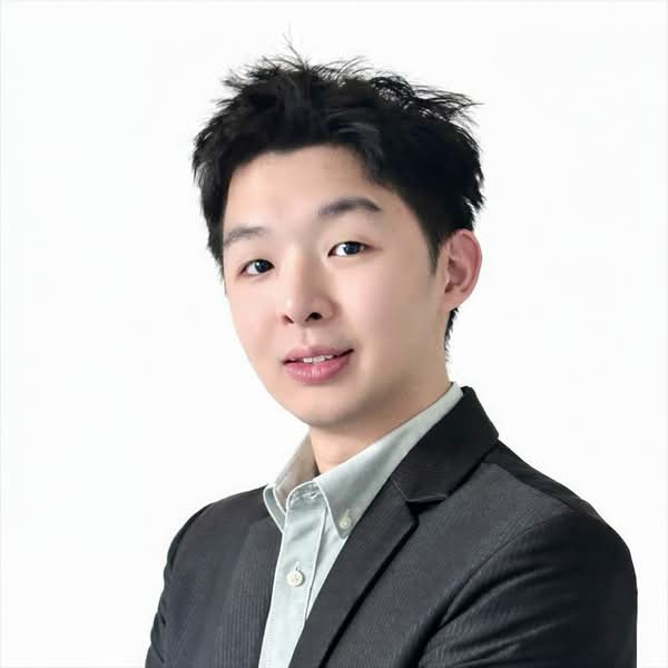DARREN CHEONG