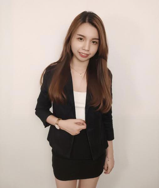 Hannah Ang