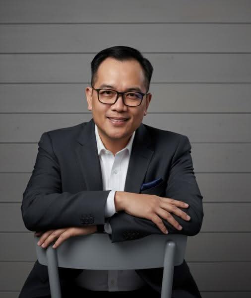 Ken Tan