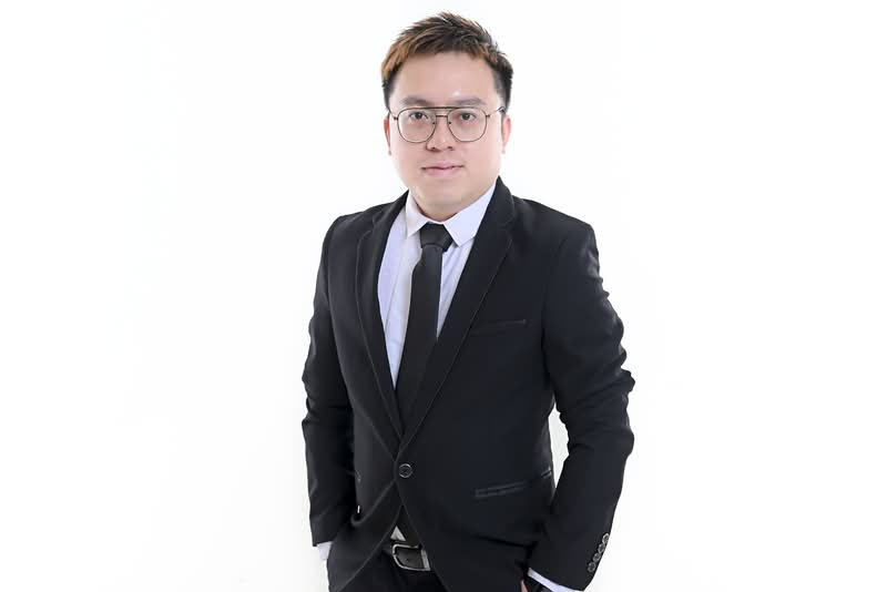 Alan Tan
