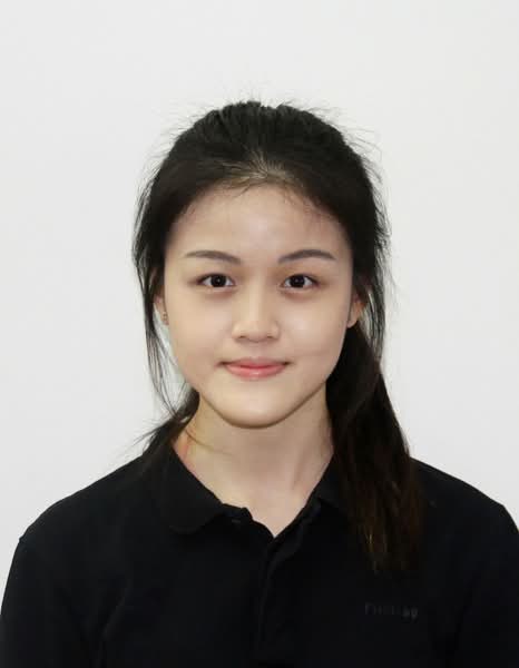 Winnie Lee