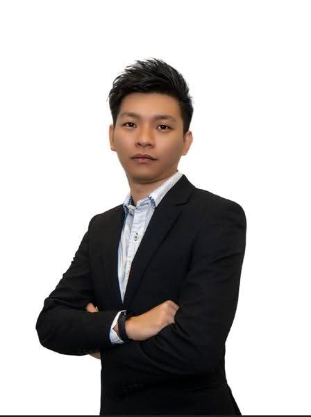 Robert Yee