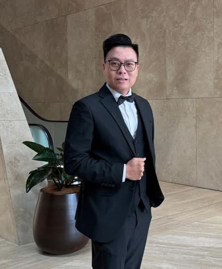 Max Tan