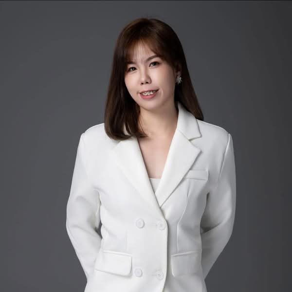 Stella Narita