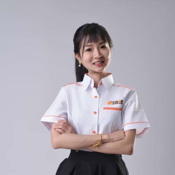 Eve Tan
