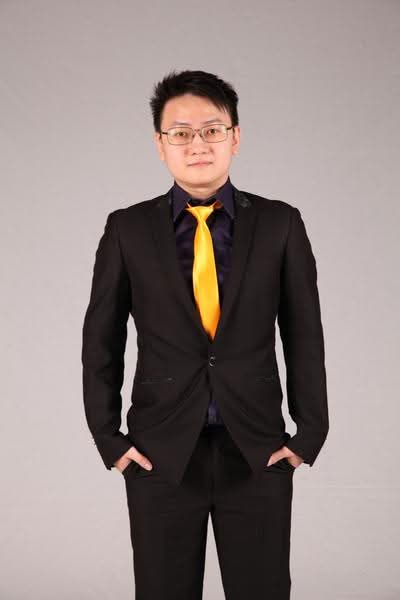 Johnson Lee