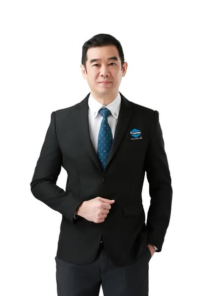 CY Wong