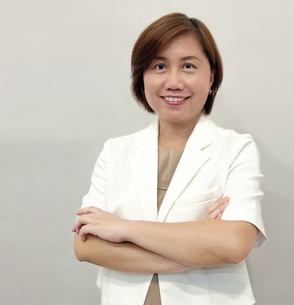 Esther Lim
