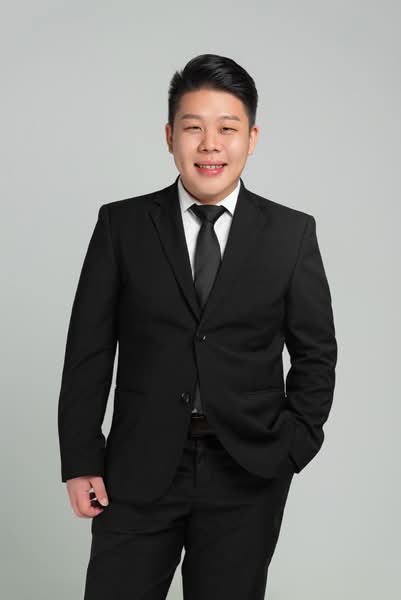 Kelvin Chow