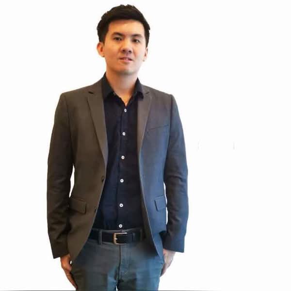 KH Tan