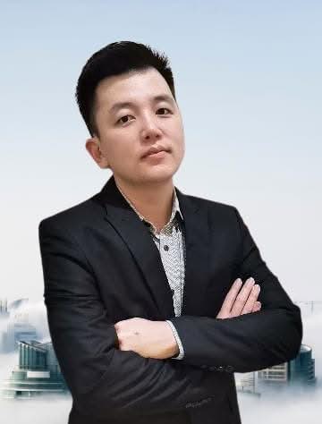 Chris Lee