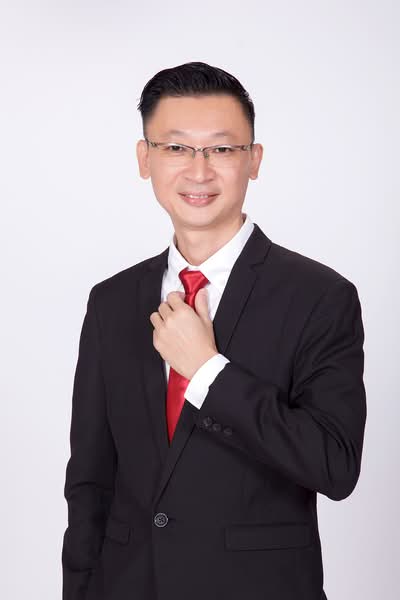Lawrence Lee