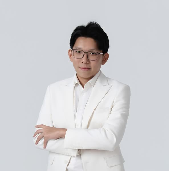 Yik Tat