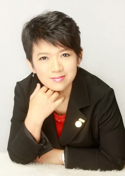 Kelly Low