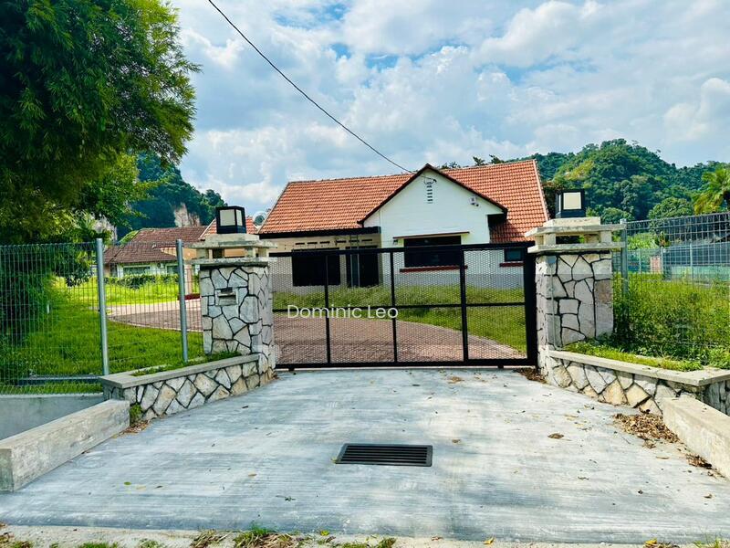 Bungalow at Ipoh - 1