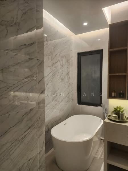 Queens Residences Q3 @ Queens Waterfront - 2