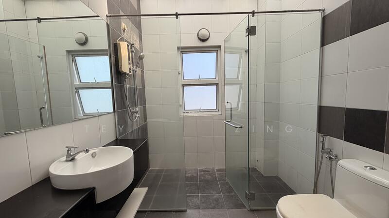 Bukit Jalil, Seri Jalil - 4