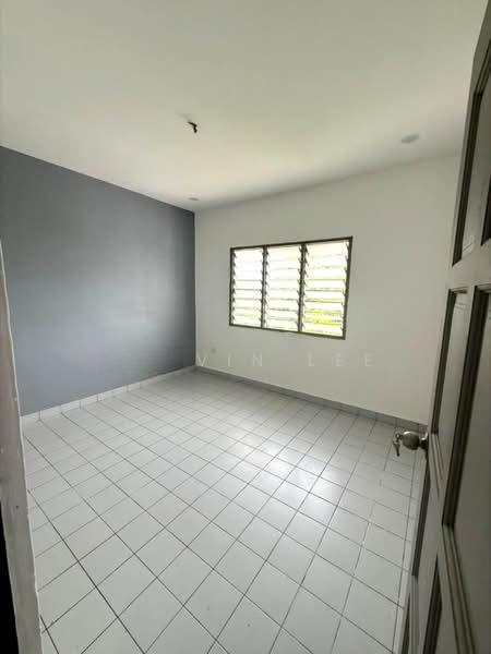 Bandar Baru Permas Jaya - 4