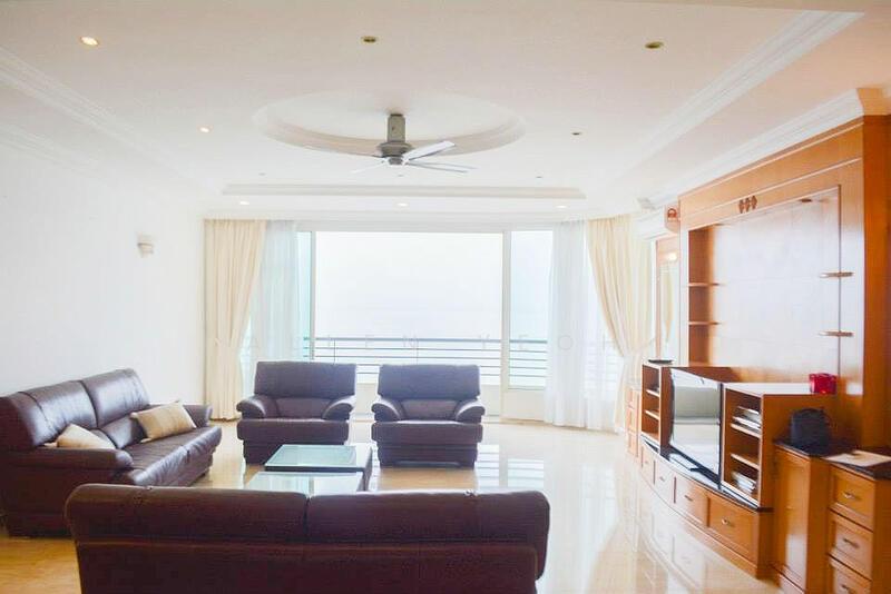 Gurney Beach Resort - 5