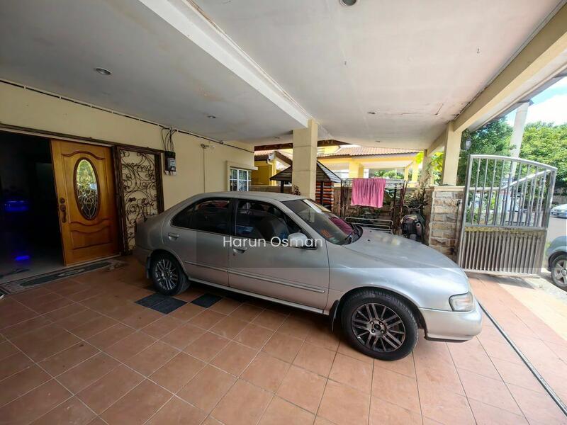 2 Storey Semi D Cluster - Bandar Seri Putra Bangi FREEHOLD - 2