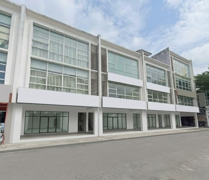 Equine Boulevard - 3