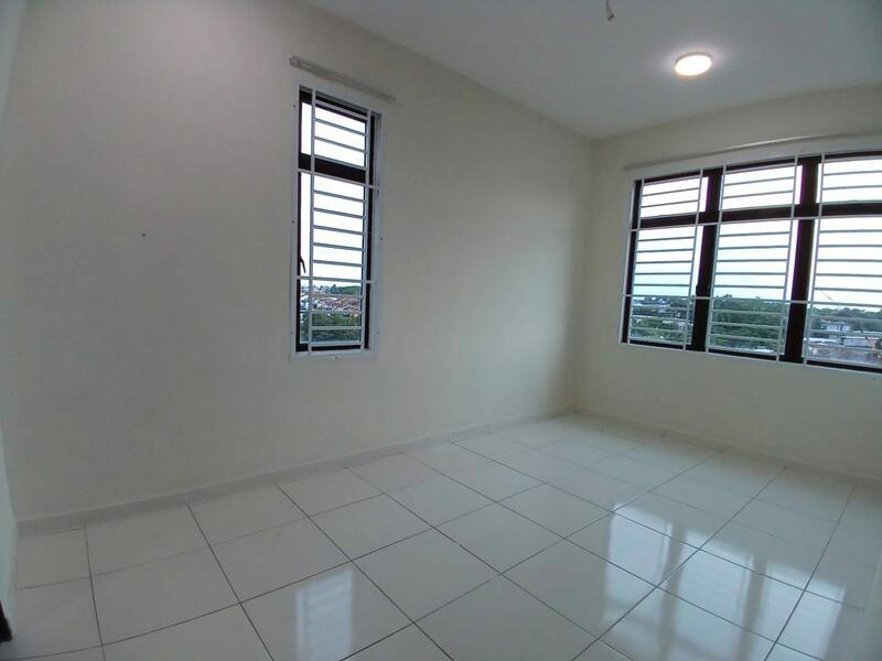 Sky Gardens Residences - 5
