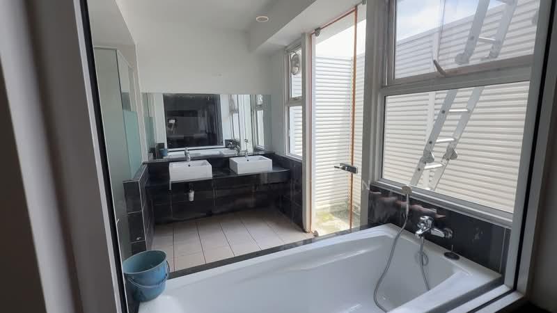 Laman Granview - 4