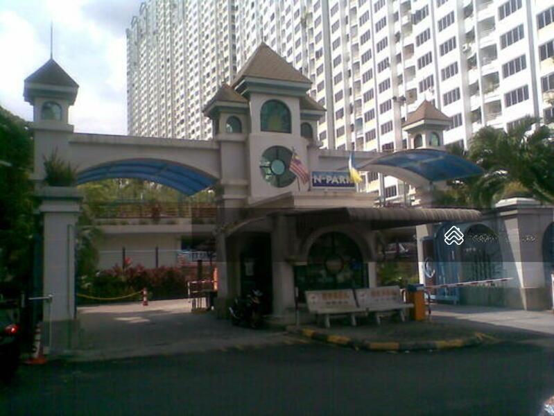 N-Park Condominium - 3