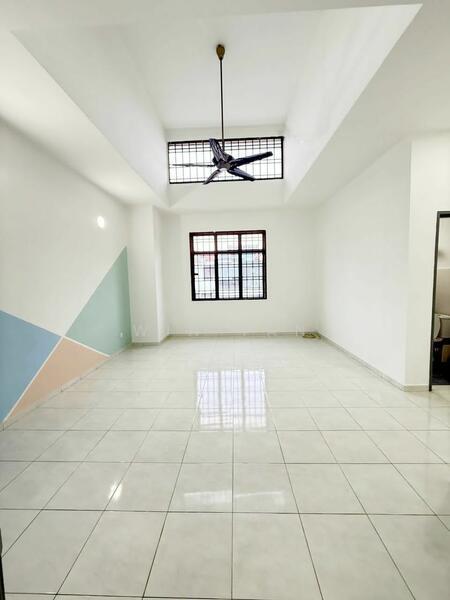 Taman Bukit Indah - 4