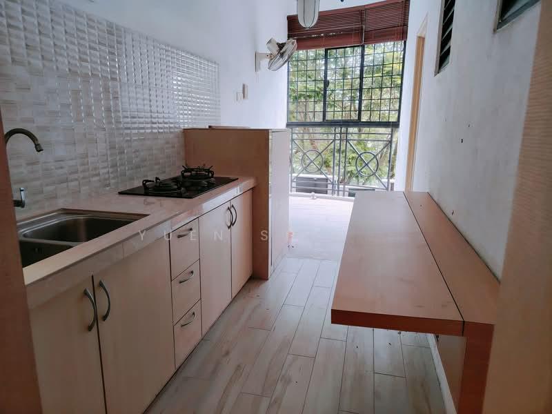 Putra Indah Condominium - 3