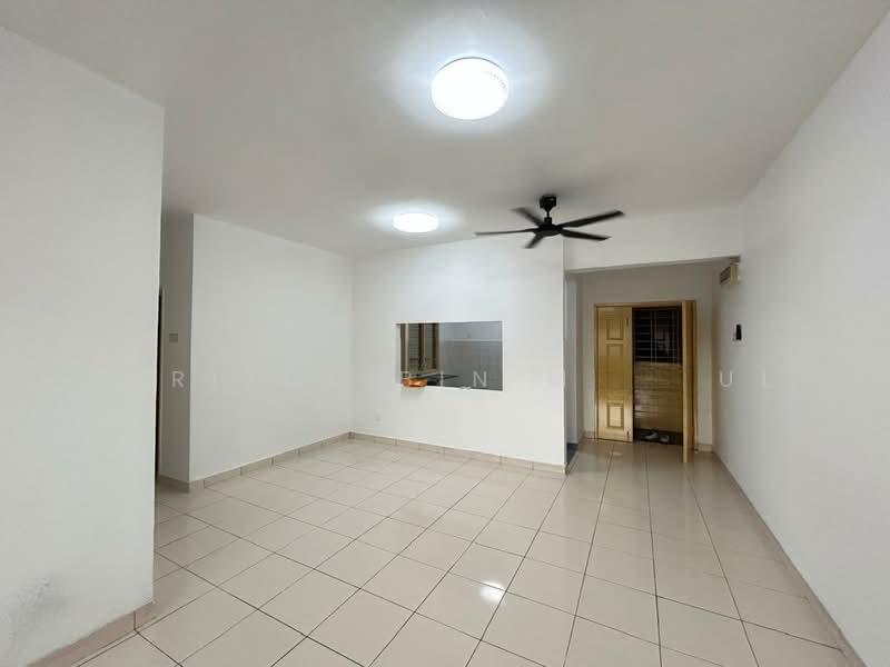 Melur Apartment - 3