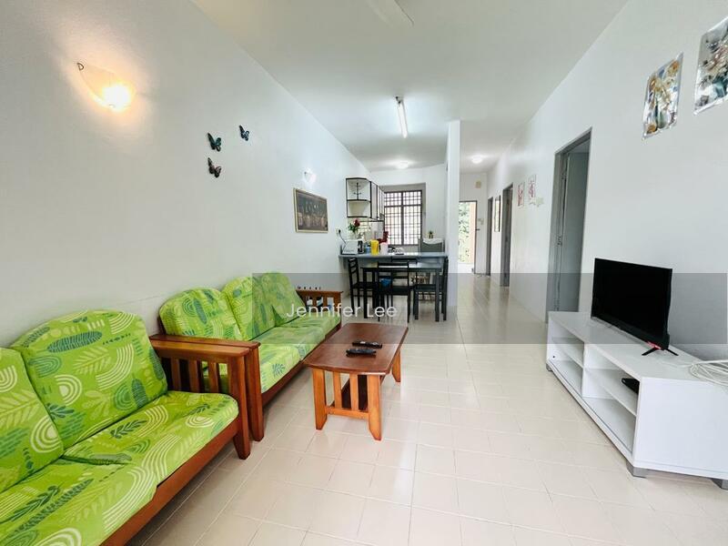 Bayu Emas Apartments - 4
