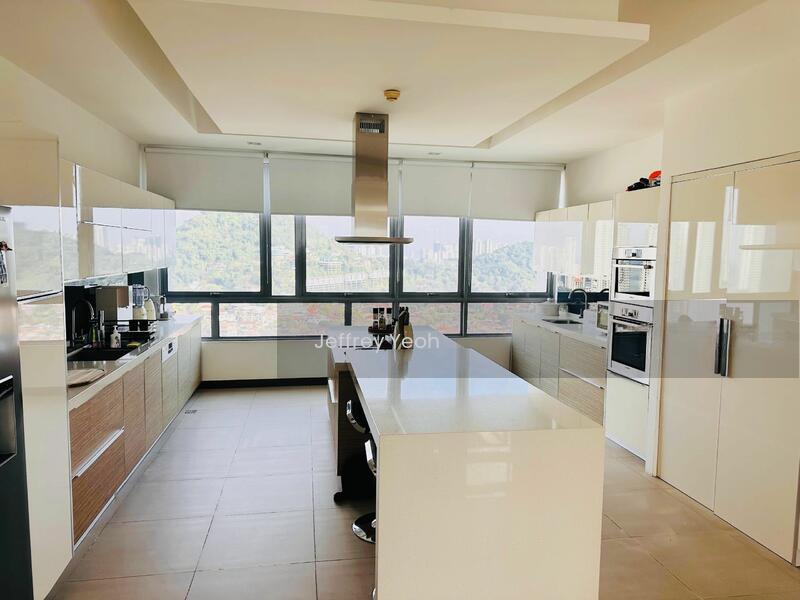 Infinity Beachfront Condominium - 3