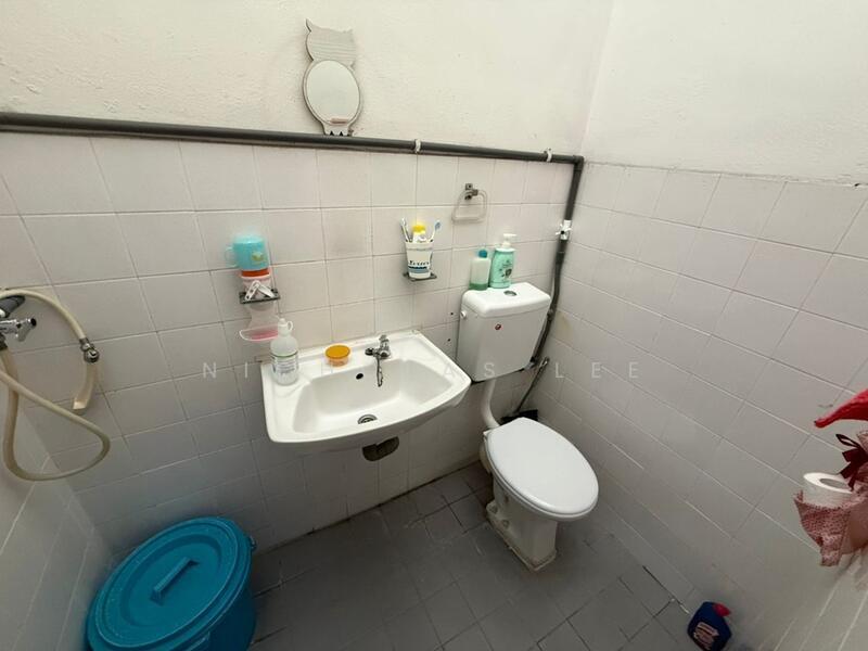 Double Storey House at Bercham - 4
